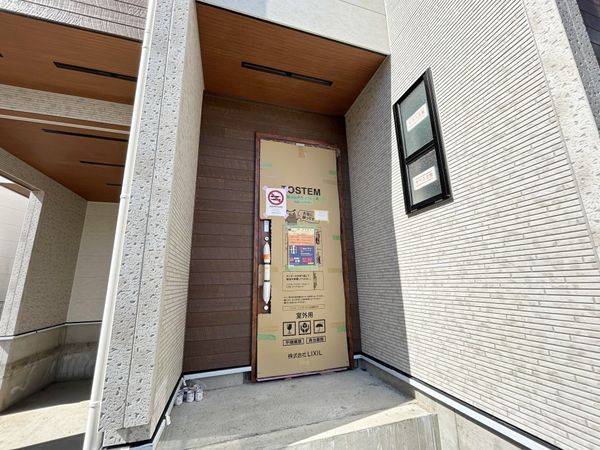 川越市仙波町4丁目新築戸建 玄関 玄関