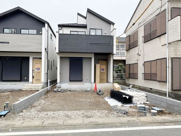 坂戸市泉町3丁目新築戸建2号棟 外観