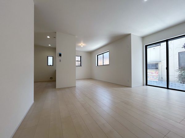 鶴ヶ島市大字下新田新築戸建 リビング 鶴ヶ島市大字下新田新築戸建 リビング