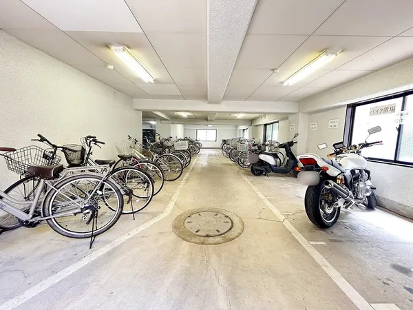 駐輪場・バイク置き場