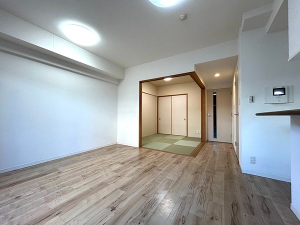 アルファスクエア川越アヴァンセ リビング