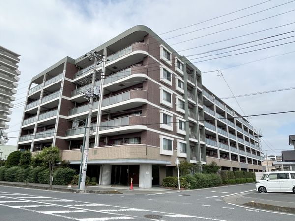 アンビシャスプラザ坂戸 外観