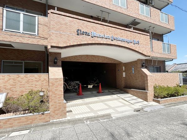 ライオンズマンション本川越第3 エントランス ライオンズマンション本川越第3 エントランス