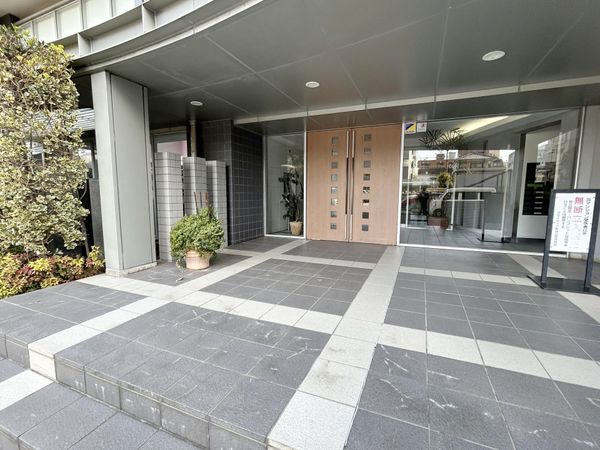 プライディア新狭山 エントランス プライディア新狭山 エントランス
