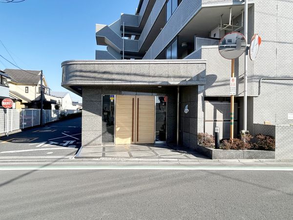 フォルテコート若葉 エントランス