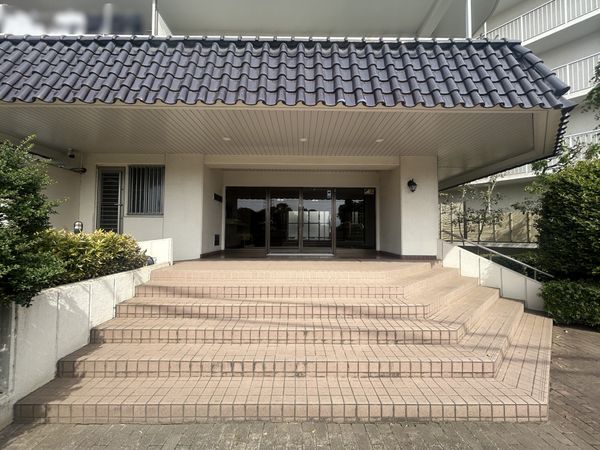 川越スカイハイツ エントランス