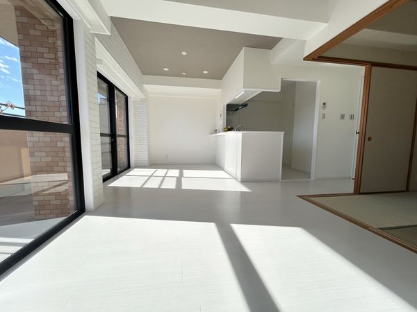 ダイアパレス若葉弐番館 リビング ダイアパレス若葉弐番館 リビング