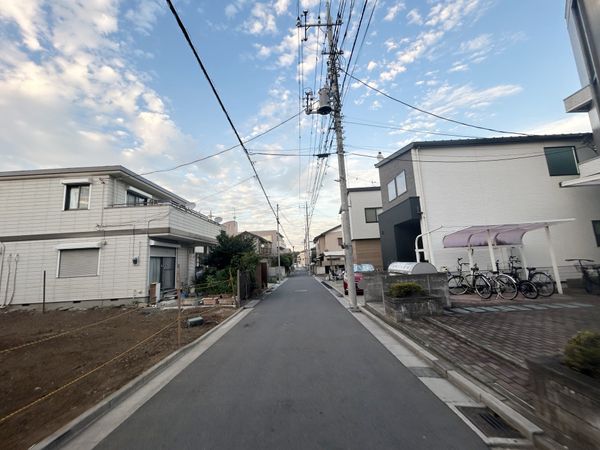 さいたま市大宮区堀の内町1丁目 1号地 前面道路含む外観