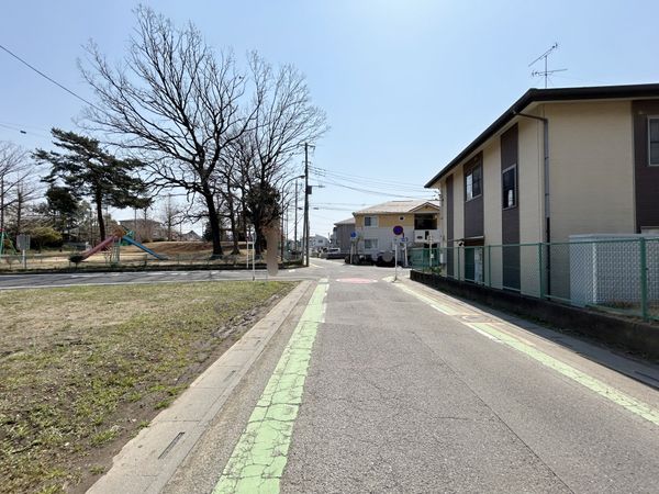 さいたま市北区別所町 B区画 前面道路含む外観 さいたま市北区別所町 B区画 前面道路含む外観