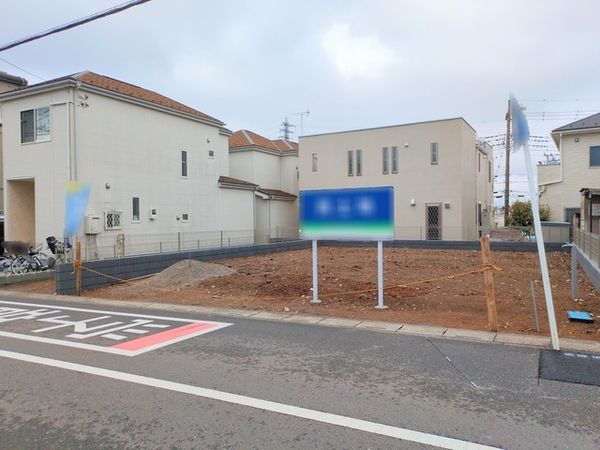 さいたま市北区別所町 前面道路含む外観 さいたま市北区別所町 前面道路含む外観