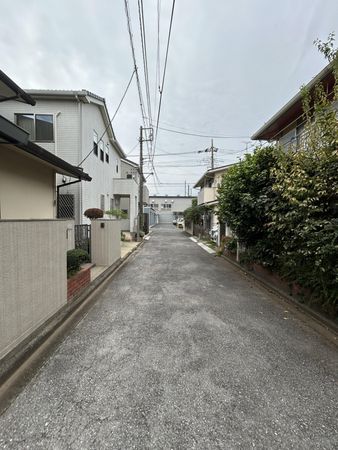さいたま市北区東大成町2丁目 前面道路含む外観 前面道路含む外観