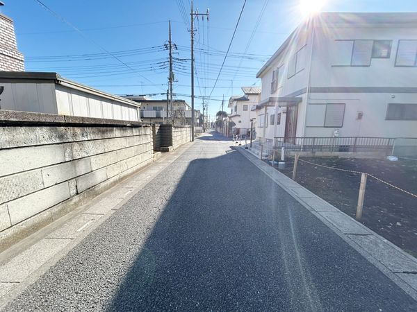 さいたま市大宮区上小町 前面道路含む外観 さいたま市大宮区上小町 前面道路含む外観