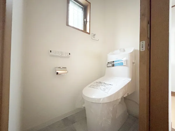1階トイレ