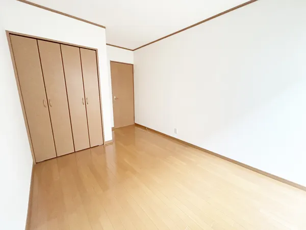 西側洋室約6.0帖