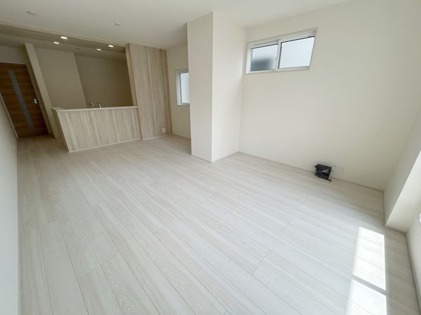 さいたま市大宮区大成町3丁目 1号棟 リビング さいたま市大宮区大成町3丁目 1号棟 リビング