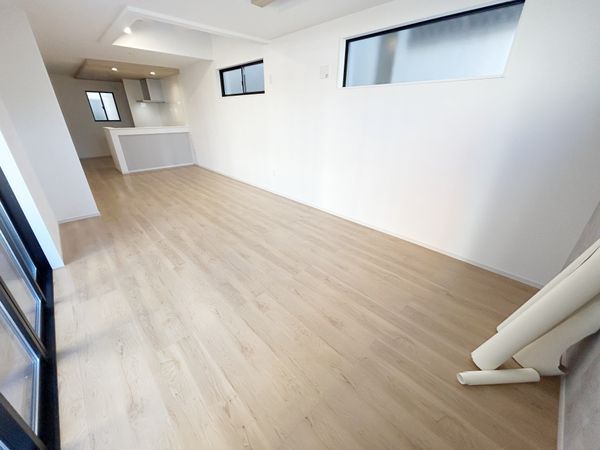 さいたま市大宮区堀の内町1丁目 1号棟 リビング さいたま市大宮区堀の内町1丁目 1号棟 リビング