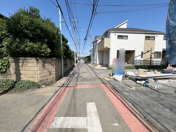 さいたま市西区三橋6丁目 3号棟 前面道路含む外観 さいたま市西区三橋6丁目 3号棟 前面道路含む外観