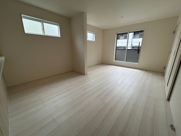 さいたま市大宮区宮町5丁目 リビング