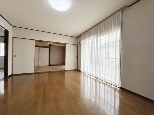 さいたま市西区大字水判土 室内 さいたま市西区大字水判土 室内