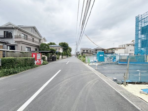 さいたま市北区宮原町4丁目 3号棟 前面道路含む外観 さいたま市北区宮原町4丁目 3号棟 前面道路含む外観