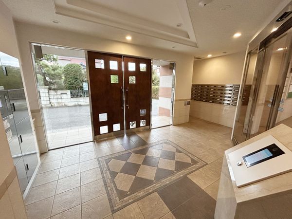 サンクレイドルさいたま岩槻アヴァンツァーレ エントランス サンクレイドルさいたま岩槻アヴァンツァーレ エントランス