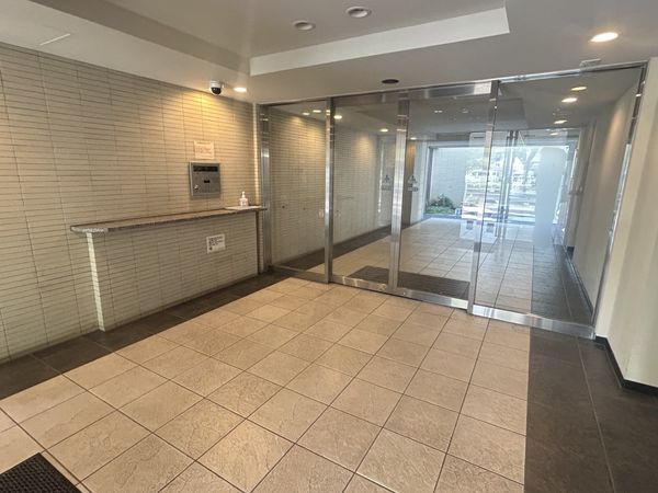 プラウド大宮日進 エントランス プラウド大宮日進 エントランス