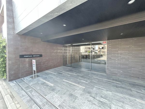 コンフォルシア大宮北 エントランス エントランス