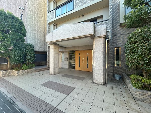 コンポーゼ大宮 エントランス コンポーゼ大宮 エントランス