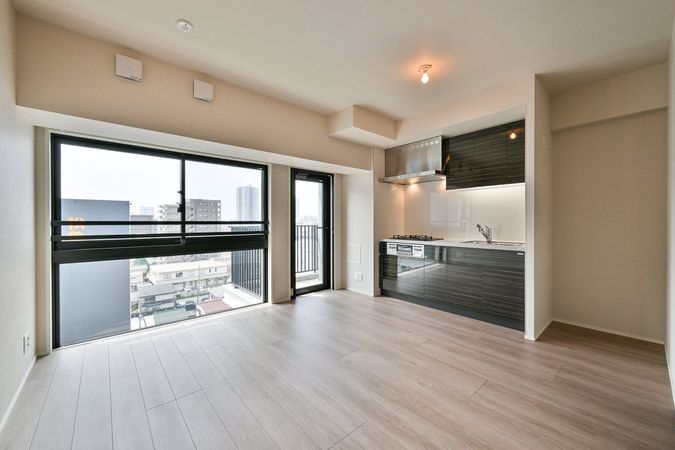 オープンレジデンシア大宮フロント リビング