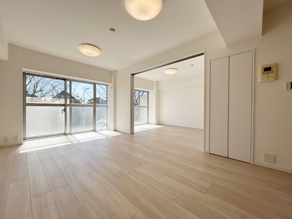 洋伸大宮マンション リビング