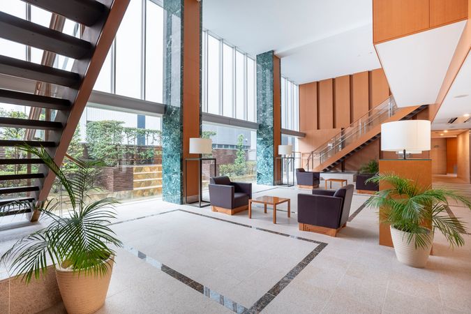 THE OMIYA TOWERS ロビー THE OMIYA TOWERS ロビー