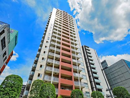 THE OMIYA TOWERS 外観