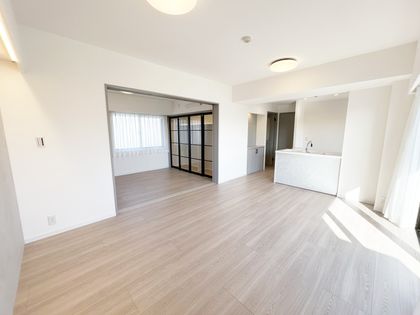 ローヤルシティ大宮吉敷町 リビング