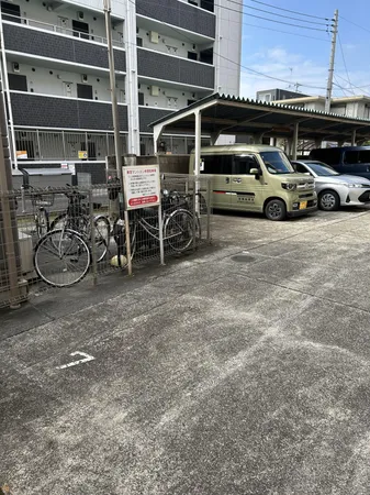 来客用駐車場