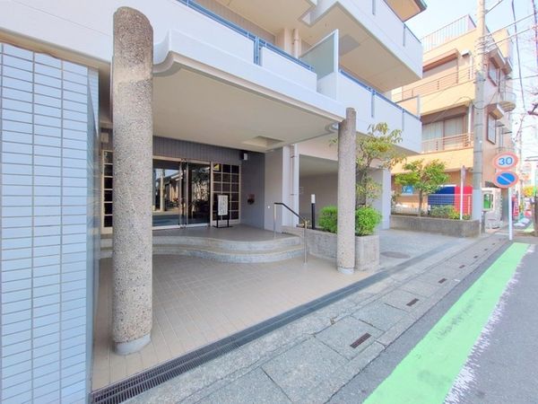 コスモ大宮宮原 エントランス コスモ大宮宮原 エントランス