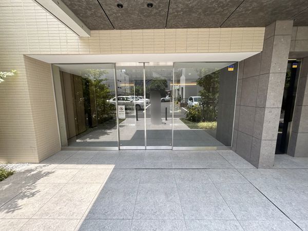 ヴァースクレイシアIDZ大宮 エントランス