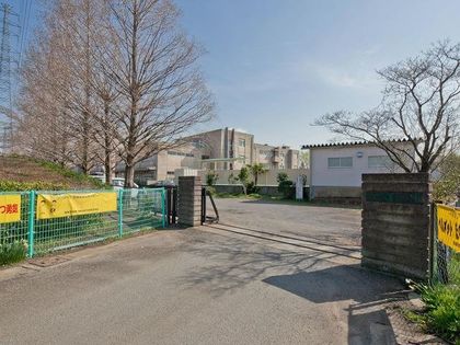 シティハウス北本 4号棟 北本市立東小学校(約1670m) 北本市立東小学校(約1670m)