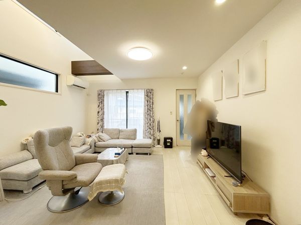 さいたま市見沼区丸ヶ崎町 リビング