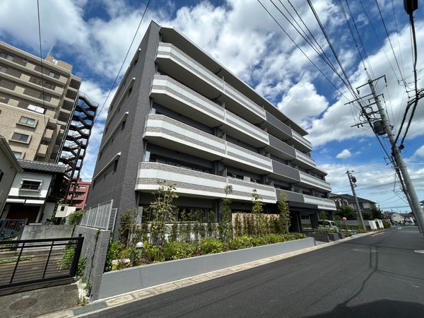 アルファスマート東大宮 外観
