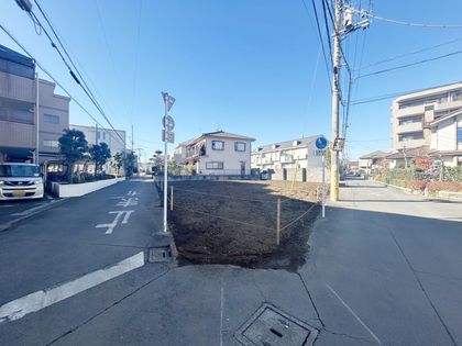 所沢市南住吉 土地D区画 前面道路含む外観