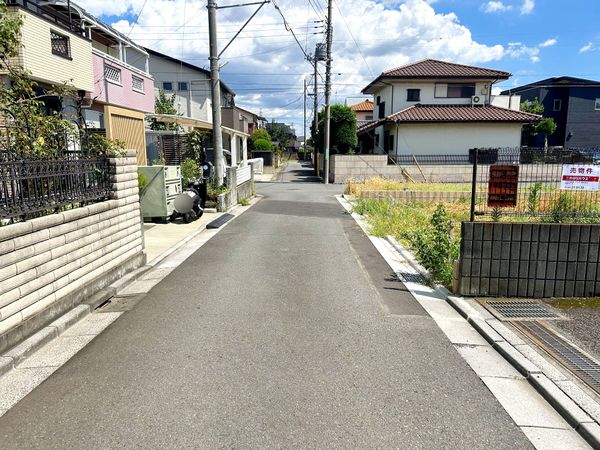 所沢市上新井4丁目 土地 前面道路含む外観 所沢市上新井4丁目 土地 前面道路含む外観