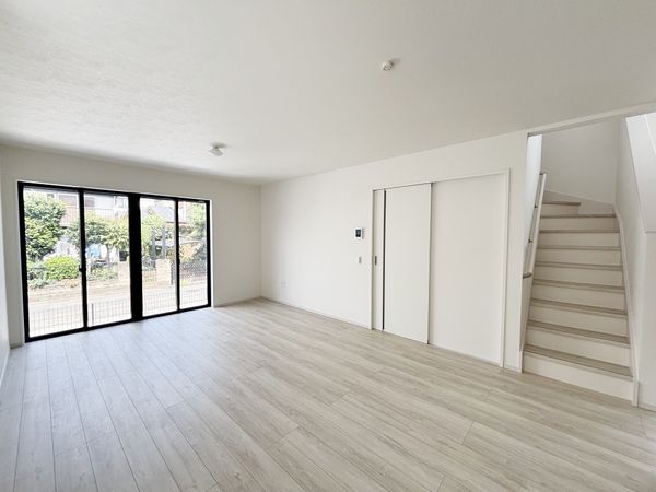 所沢市中新井5丁目 新築2号棟 リビング 所沢市中新井5丁目 新築2号棟 リビング
