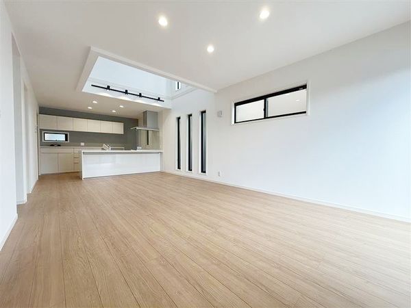 所沢市上新井2丁目 新築戸建 リビング