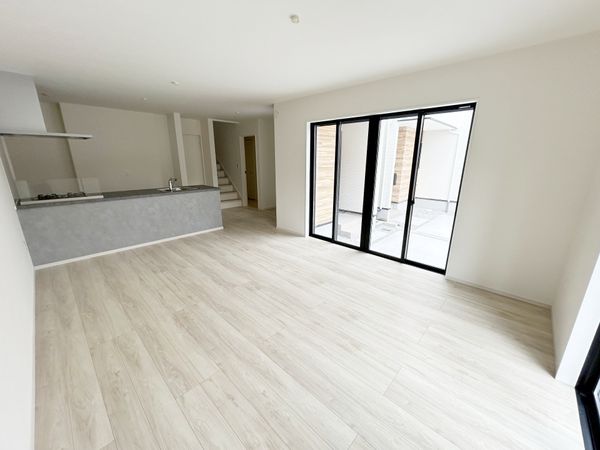 所沢市緑町 新築2号棟 リビング