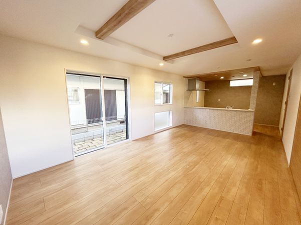狭山市狭山台4丁目 新築戸建 リビング