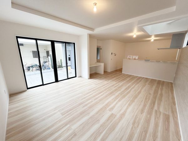 所沢市東狭山ケ丘1丁目 新築戸建 リビング