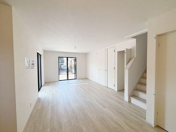 所沢市緑町4丁目 新築1号棟 リビング