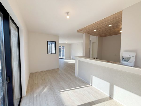 所沢市緑町4丁目 新築2号棟 リビング