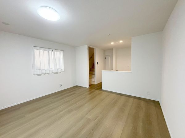 所沢市中新井4丁目 新築B号棟 リビング