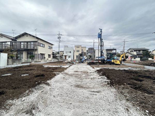 所沢市小手指元町2丁目 新築2号棟 前面道路含む外観